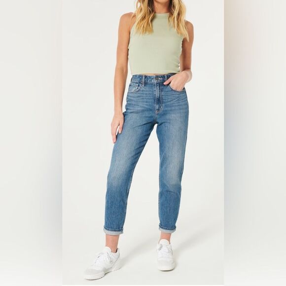 Hollister Women’s Ultra High-Rise Med Wash Mom Jeans. Raw Hem. Size 13 (31) - Picture 1 of 6
